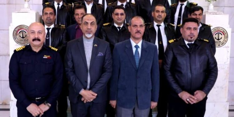 موانئ العراق  .. ترحيل ( 13 ) دليلا بحريا من الدرجة الثالثة الـــى الثانية