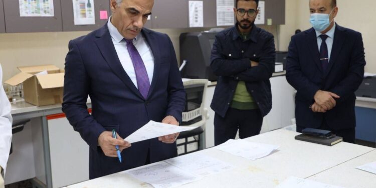 اتـــلاف كميات كبيرة من المواد والحبوب المخدرة