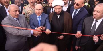 وزير الاعمار يفتتــح طريق الحج البري