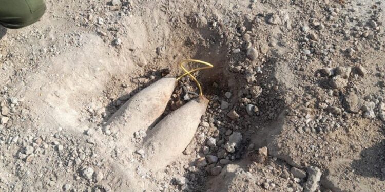 الحشد الشعبي يفكك عددا من العبوات من مخلفات داعش في الانبار