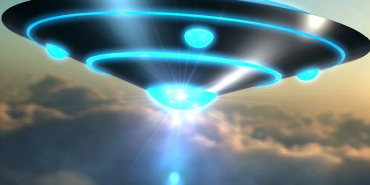 بعد أعوام من التحقيق.. الدفاع الامريكية تعلن وجود “صحن فضائي” في العراق (صور)