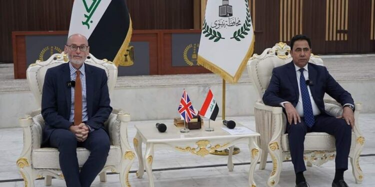 السفير البريطاني .. التطور الذي تشهده نينوى يساعد على عودة النازحين المسيحيين والايزديين قريبا