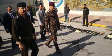 الداخلية في البصرة تطلع على جاهزية الشرطة لتسلم الملف الامني