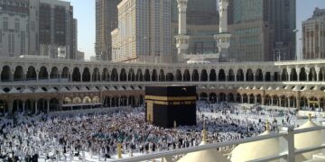 لماذا مكة دافئة في الشتاء ؟