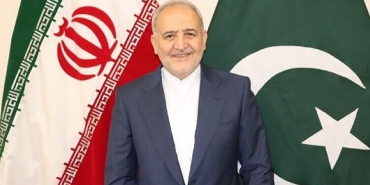 باكستان تطرد سفير إيران وتعيد سفيرها من طهران إلى اسلام آباد