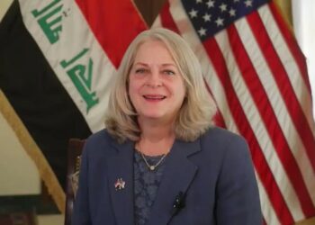 رومانوسكي تشيــــد بخطوات الحكومة في مجال الإصلاحات المصرفية