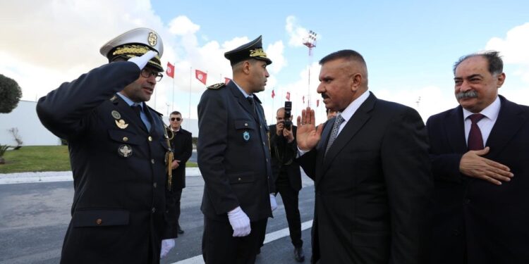 الشمري في تونس للمشاركة في اجتماع مجلس وزراء الداخلية العرب