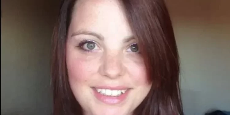 وفاة شابة بسبب تطبيق إلكتروني