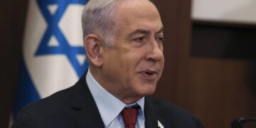 نتنياهو يأمر بوقف القتال في غزة