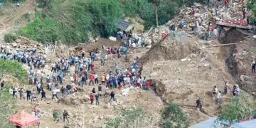 الفلبين .. نحو 120 صريعاً ومفقوداً بالانهيار الأرضي