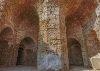العثور على آثار نادرة في السعودية تعود إلى عهد عثمان بن عفان