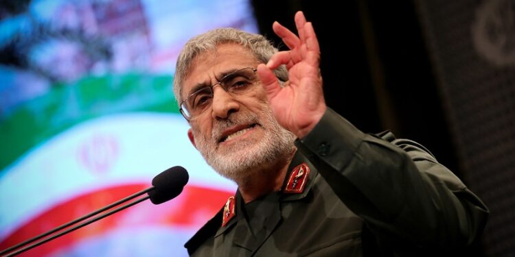 طهران تحذر بغداد من “مغبة نيران غضب واشنطن”