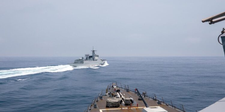 رصد 8 مناطيد صينية فوق مضيق تايوان