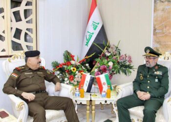 قائد القوات البرية يستقبل الملحق العسكري الإيراني