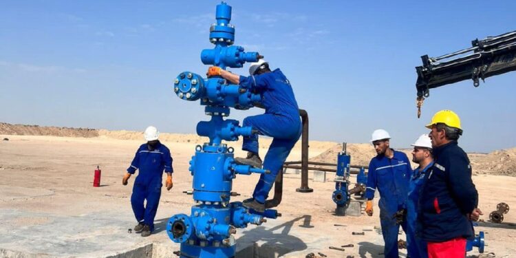الاعلان عن تشغيل ثلاثة آبار نفطية جديدة في حقل الناصرية