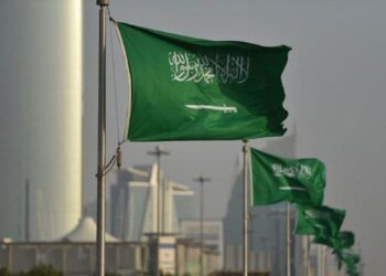 السعودية تحذر من “انفجار” في المنطقة