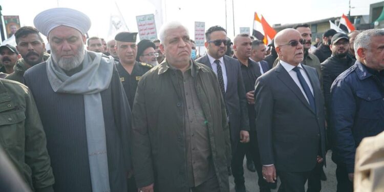 الحشد يُشيِّع ضحايا القصف الامريكي