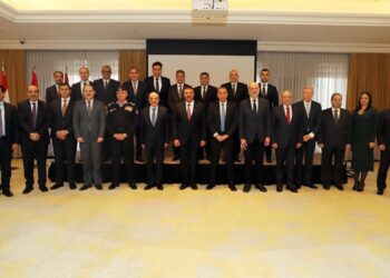 وزير الداخلية يشارك في الاجتماع الرباعي في الأردن