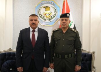 وزير الداخلية يكلف اللواء لطيف عبد الرضا بمنصب قائد شرطة البصرة