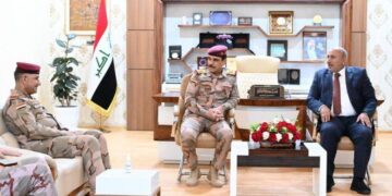 رئيس أركان الجيش يصل كربلاء
