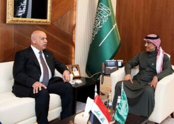 العراق والسعودية يناقشـــان سبل تنميــة خطوات العمل في مجلس التنسيق المشترك بين البلدين