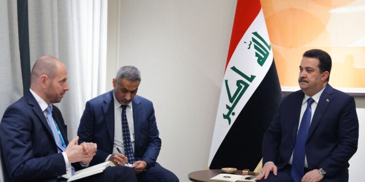 السوداني يلتقي الرئيس التنفيذي لشركة سيمنز