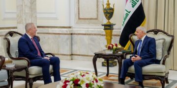 رئيس الجمهورية يستقبل السفير الأردني