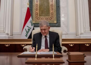 رئيس الجمهورية يصادق على مراسيم جمهورية بتعيين (12محافظا)
