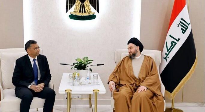 الحكيم يلتقي السفير الهندي