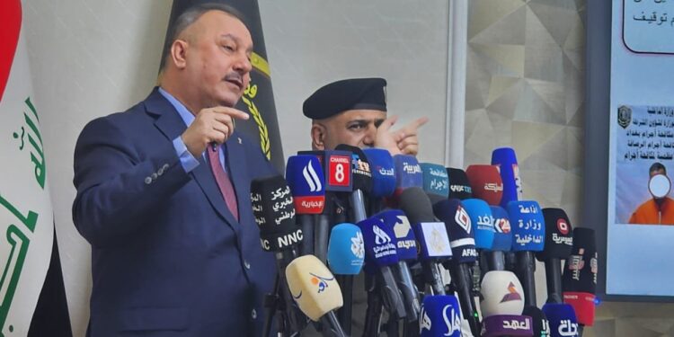 الاعلان عن القبض على 7796 مطلوباً بينهم بجريمة الابتزاز الإلكتروني