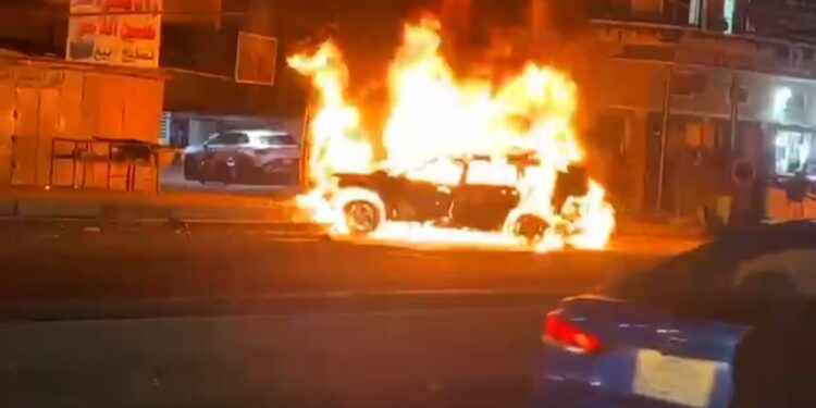 مسيرة تستهدف سيارة في بغداد بمنطقة المشتل بهجوم صاروخي