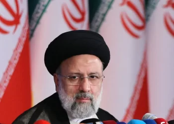 سياسي إيراني .. إبراهيم رئيسي أضاع فرصة إحياء الاتفاق النووي مع أمريكا