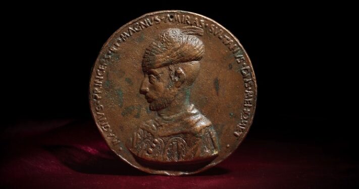 ميدالية لمحمد الفاتح تعرض للبيع بمزاد وقيمتها تفوق 2.5 مليون $