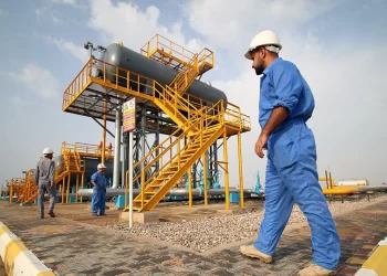 اجراء مسح يظهر بــ “عدم التزام” العراق بخفض الإنتاج