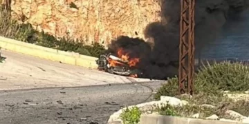 لبنان .. مسيّرة إسرائيلية تستهدف سيارة تقل مسؤلا بحزب الله