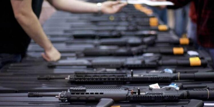 كندا .. الاعلان عن  توقيف تصدير الأسلحة إلى إسرائيل