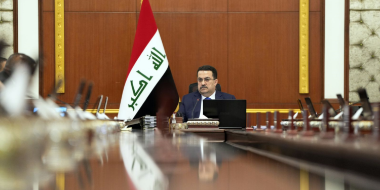 بعد القرار المفاجئ غضب شعبي وتذكير بـ”إضراب عام”