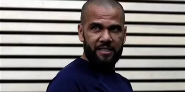 حقيقة انتحار أسطورة برشلونة في السجن