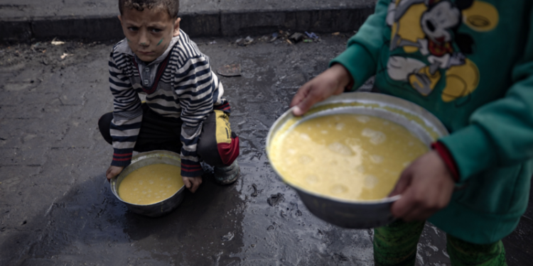 المشهد في غزة مع بداية شهر رمضان