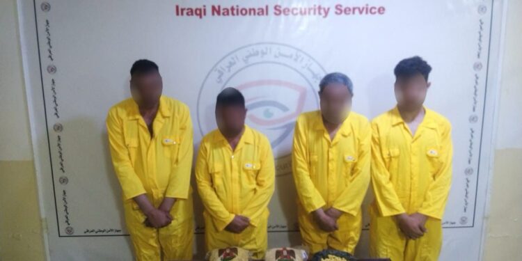 الإطاحة بشبكة متورطة بتزييف سبائك الذهب والعملة الأجنبية في جنوب صلاح الدين