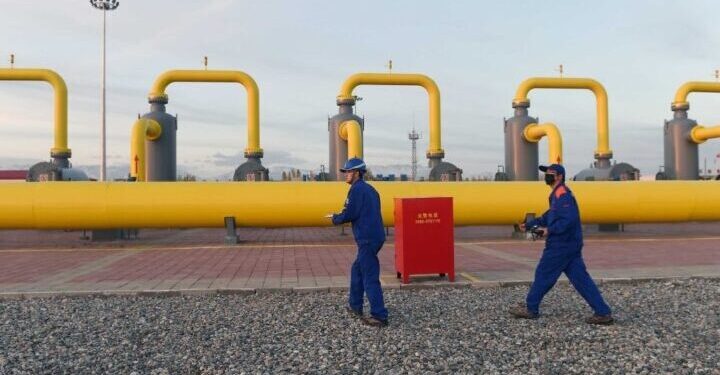 العراق يتفاوض مع إيران لــ”نقــل الغاز” من تركمانســـتان