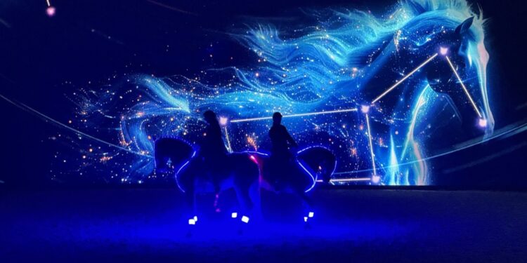 السعودية تستعرض قصة عاصمتها الأولى بـ”أصايل الخيل”