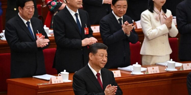 الصين تتعهد “معارضة استقلال تايوان” بحــــزم وتزيد الإنفاق الدفاعي