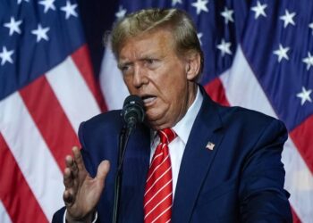 ترمب يعارض “حظر التيك توك” في امريكا المتحدة بخلاف بايدن