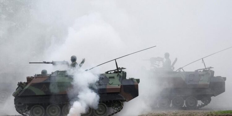 تايوان .. اختبار الدفاعات الجوية في مواجهة الطائرات والسفن الصينية