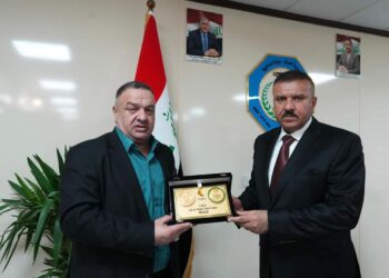 وزير الداخلية يناقش مع رئيس الاتحاد العراقي للكيكوشنكاي تطوير مهارات منتسبي الوزارة خاصة القتالية