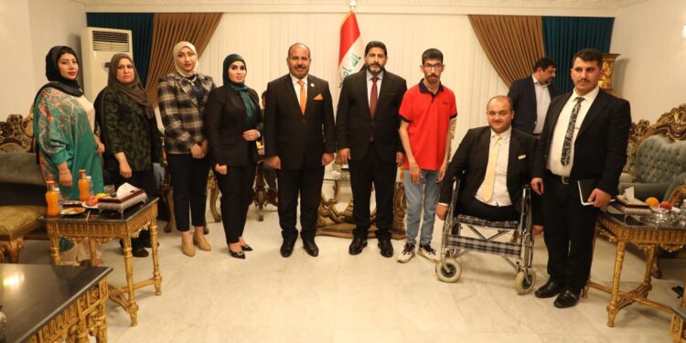 نائب الأمين العام لحزب الدعوة تنظيم العراق يلتقي شخصيات من أصحاب الهمم ومنظمة الصم والبكم ومجموعة من منظمات المجتمع المدني