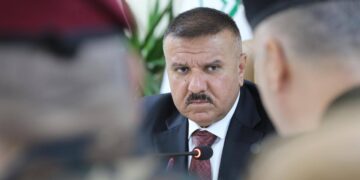 وزير الداخلية  يوافق على الضوابط الخاصة بشراء الأسلحة