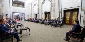 السوداني يستقبل محافظ بغداد ورئيس وأعضاء مجلس المحافظة