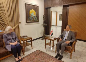 رئيس مجلس القضاء الاعلى يستقبل السفيرة الامريكية